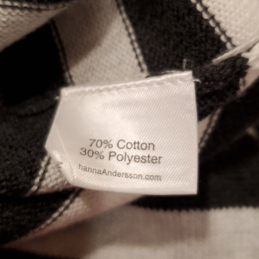 Hanna Andersson Women's Black and White Sweater - Picture 10 of 10